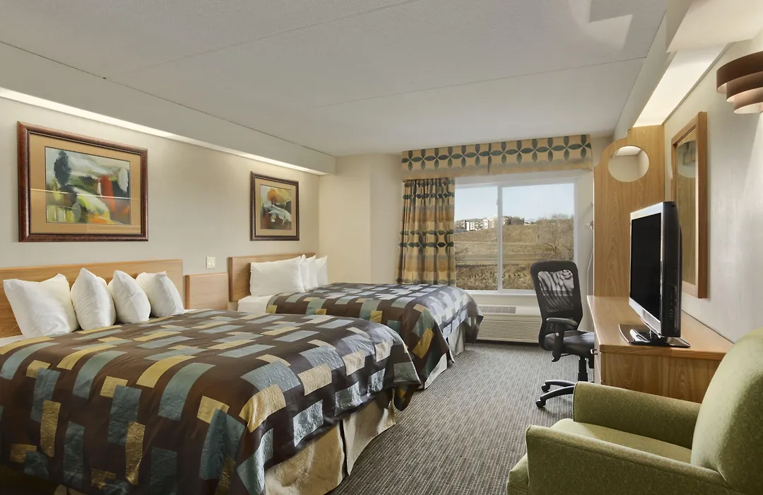 Days Inn By Wyndham Eagan Minnesota Near Mall Of America-1